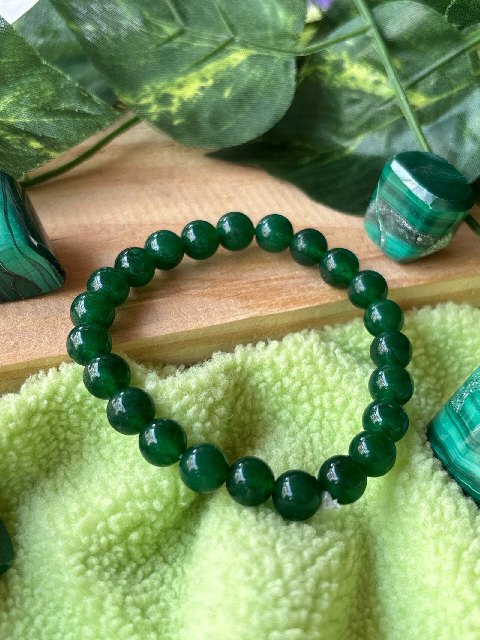 Jade (Green) – The Stone of Prosperity & Harmony