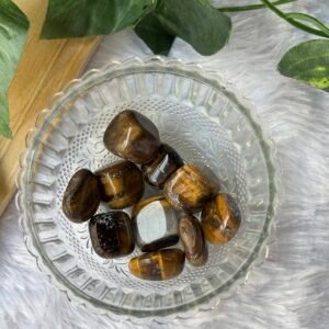 Tiger Eye Tumble – The Stone of Courage & Confidence